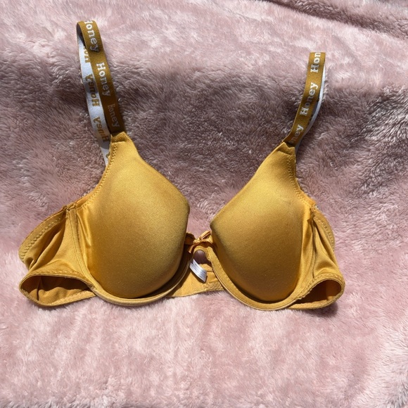 Honey Mustard Yellow Bra 38C – Padded Support | Loungewear Vibes - Picture 1 of 3